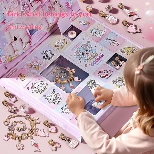 Kids  Jewelry DIY Castle Kit   Includes Necklace Components   Princess Themed Craft Toy with Large Hole Beads for Safe  Creative Play   An Educational and Imaginative Gift